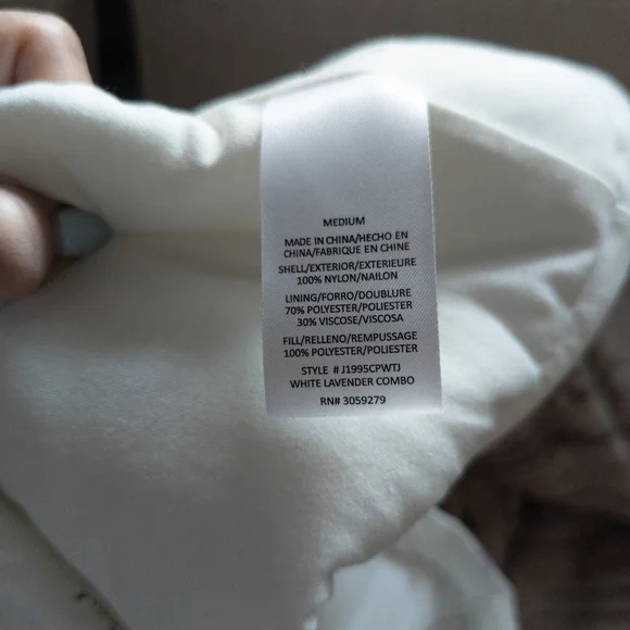 Thread & Supply White Floral Quilted Puffer Vest Purple/Cream - Medium - Picture 9 of 10